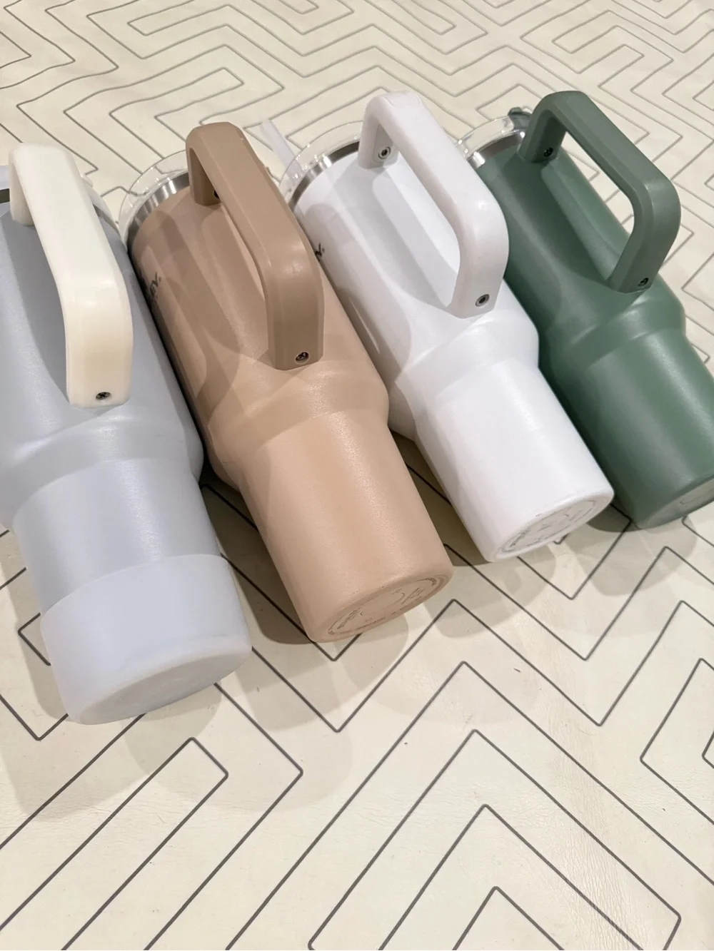 Bundle of Stanley 40oz Cups - Picture 12 of 15